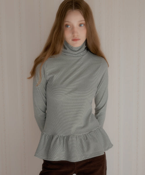 Stripe two-way frill turtleneck (ivory)