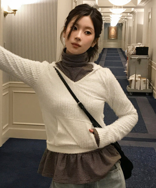 Fluffy V-neck Slim Fit Hoodie (Ivory)