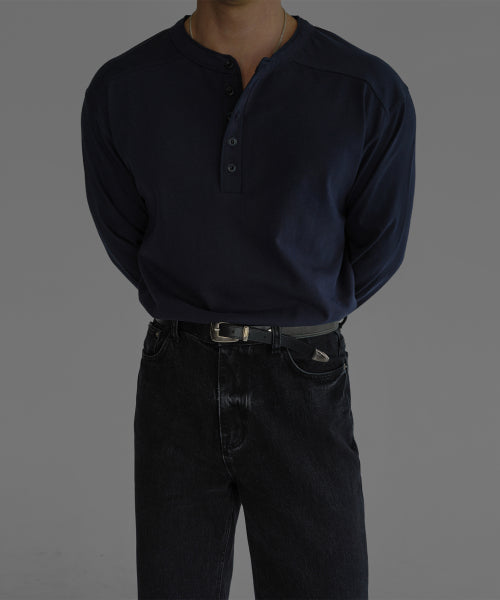 PANEL HENLEY NECK LONG SLEEVE T-SHIRT [NAVY]