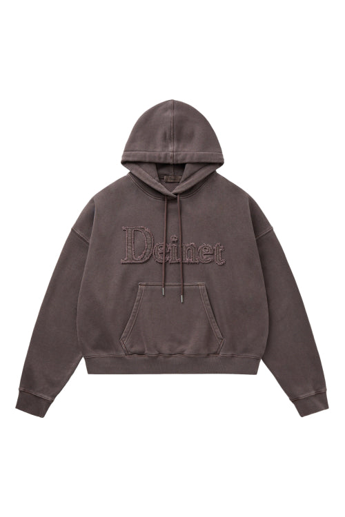 MUDDY PATCH LOGO CROP HOODIE IN BROWN