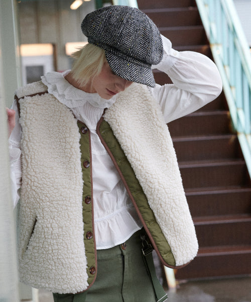 Reversible Shearling Quilted Vest (Khaki)