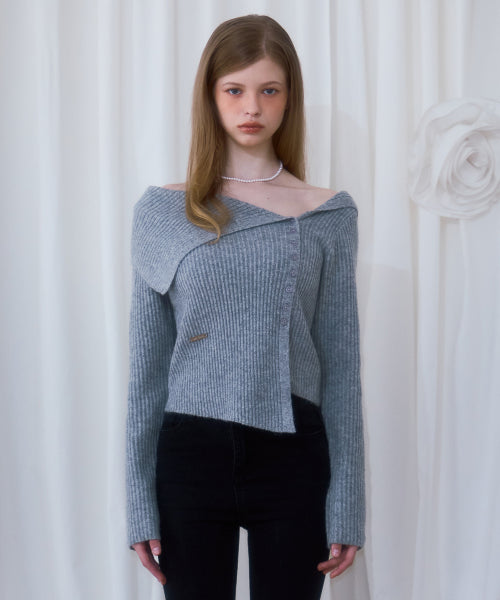 Unbalance Collar Button Knit [Gray]