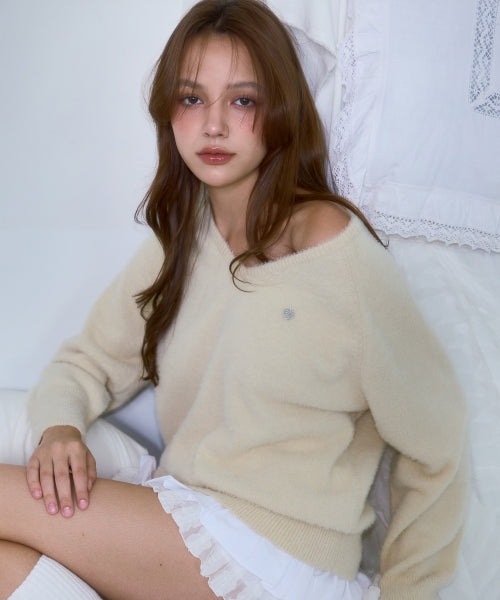 Fur V-neck Knit [Butter]