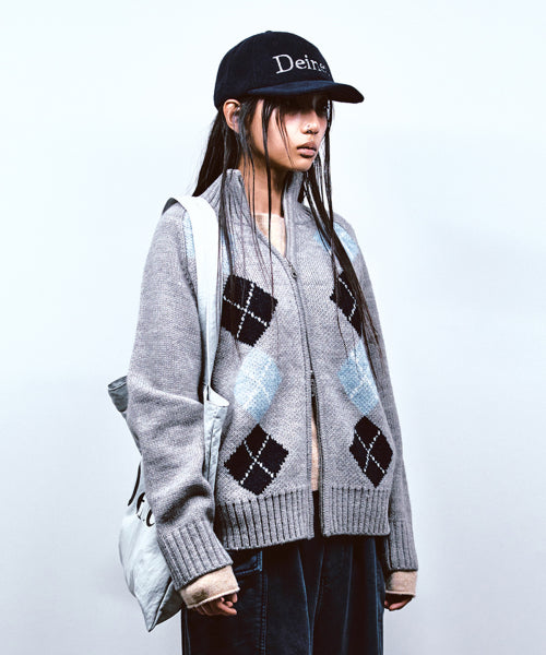 ARGYLE KNIT ZIP UP IN MELANGE GREY