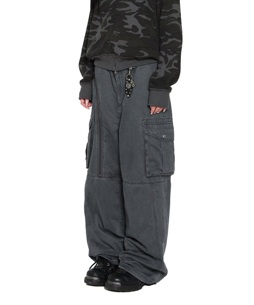 Oblique Zippered Cargo Pants (Dark Gray)