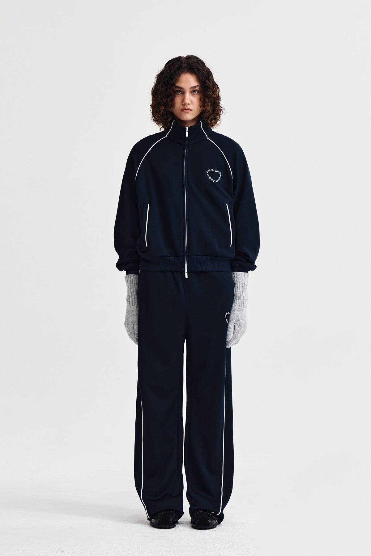 HEART LOGO TRACK PANTS IN NAVY