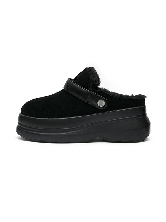 CHUNKY MUSTANG BLOAFER IN BLACK