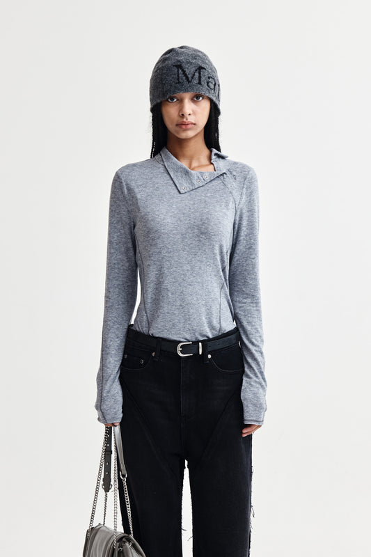 BUTTON SLIT HALF NECK TOP IN GREY