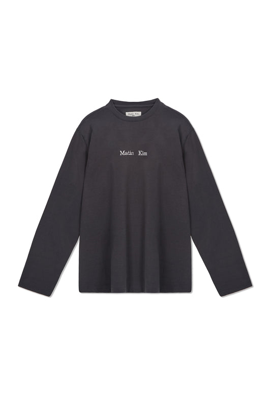 HANGEUL LOGO BIG ARCHIVE LONG SLEEVE IN CHARCOAL