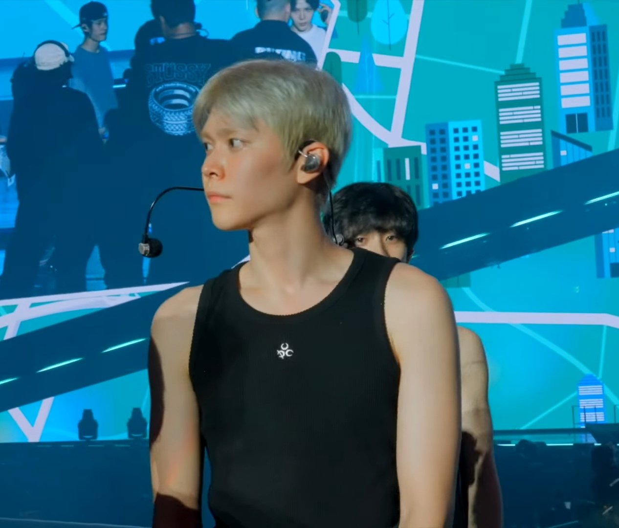 ★[RIIZE Eunseok Worn] 【DAUSPICE】(DUC) Symbol Sleeveless Black