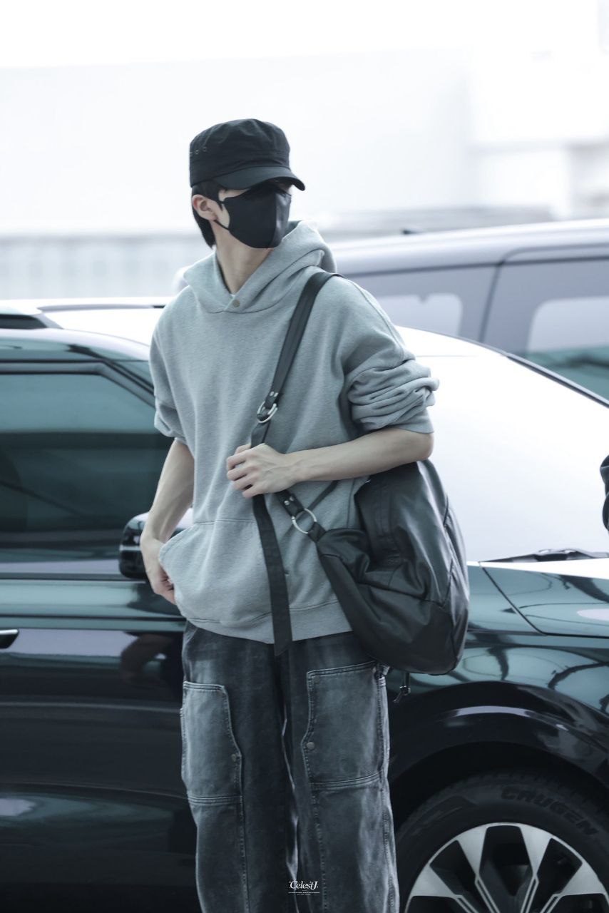 ★[NCT Jisung Worn] 【TRAVEL】Washing Carpenter Denim Pants Charcoal