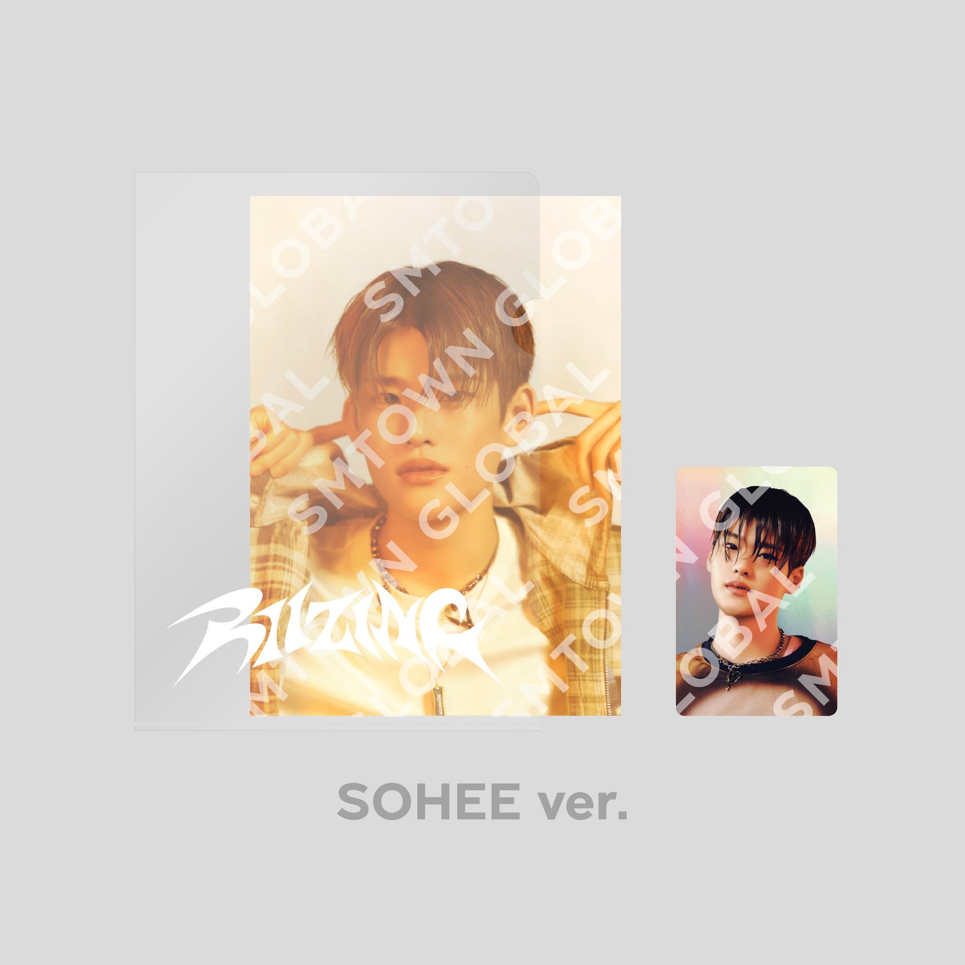 POSTCARD + HOLOGRAM PHOTO CARD SET - RIIZE 'RIIZING - The 1st Mini Album' MD
