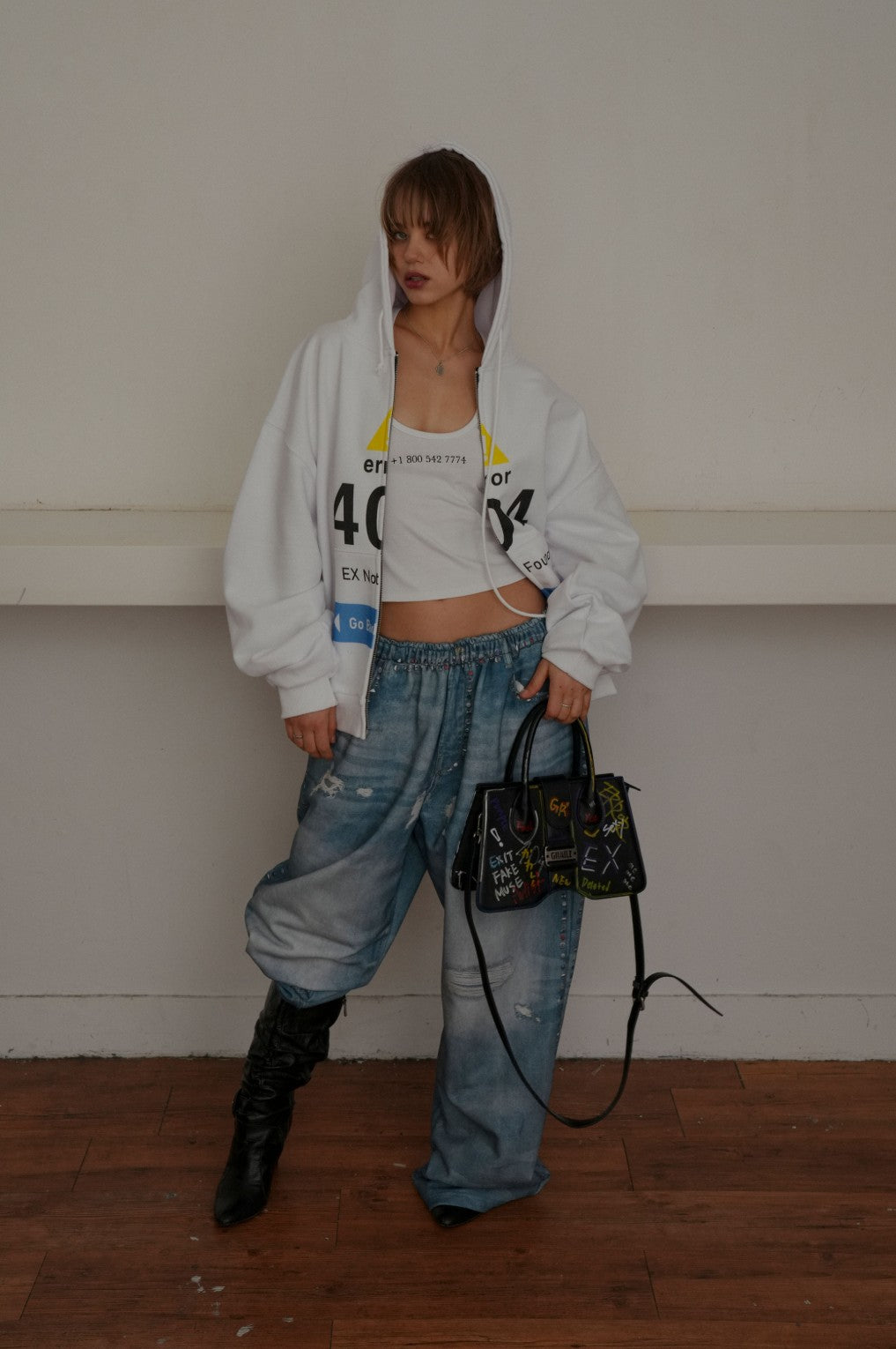 ★[Hearts2Hearts IAN Worn] 【GRAILZ】ERROR 404 ZIP HOODIE [WHITE]