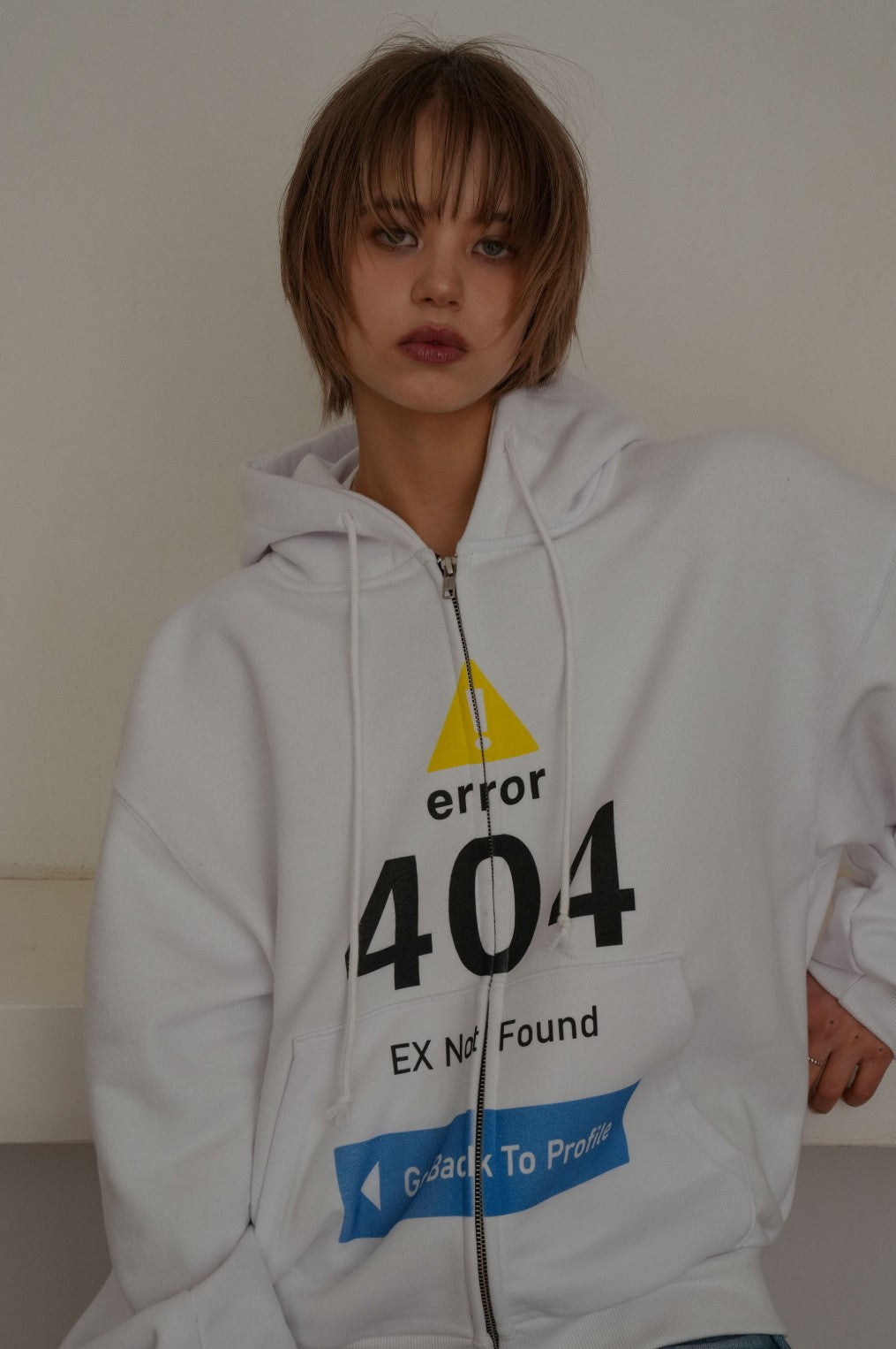 ★[Hearts2Hearts IAN Worn] 【GRAILZ】ERROR 404 ZIP HOODIE [WHITE]