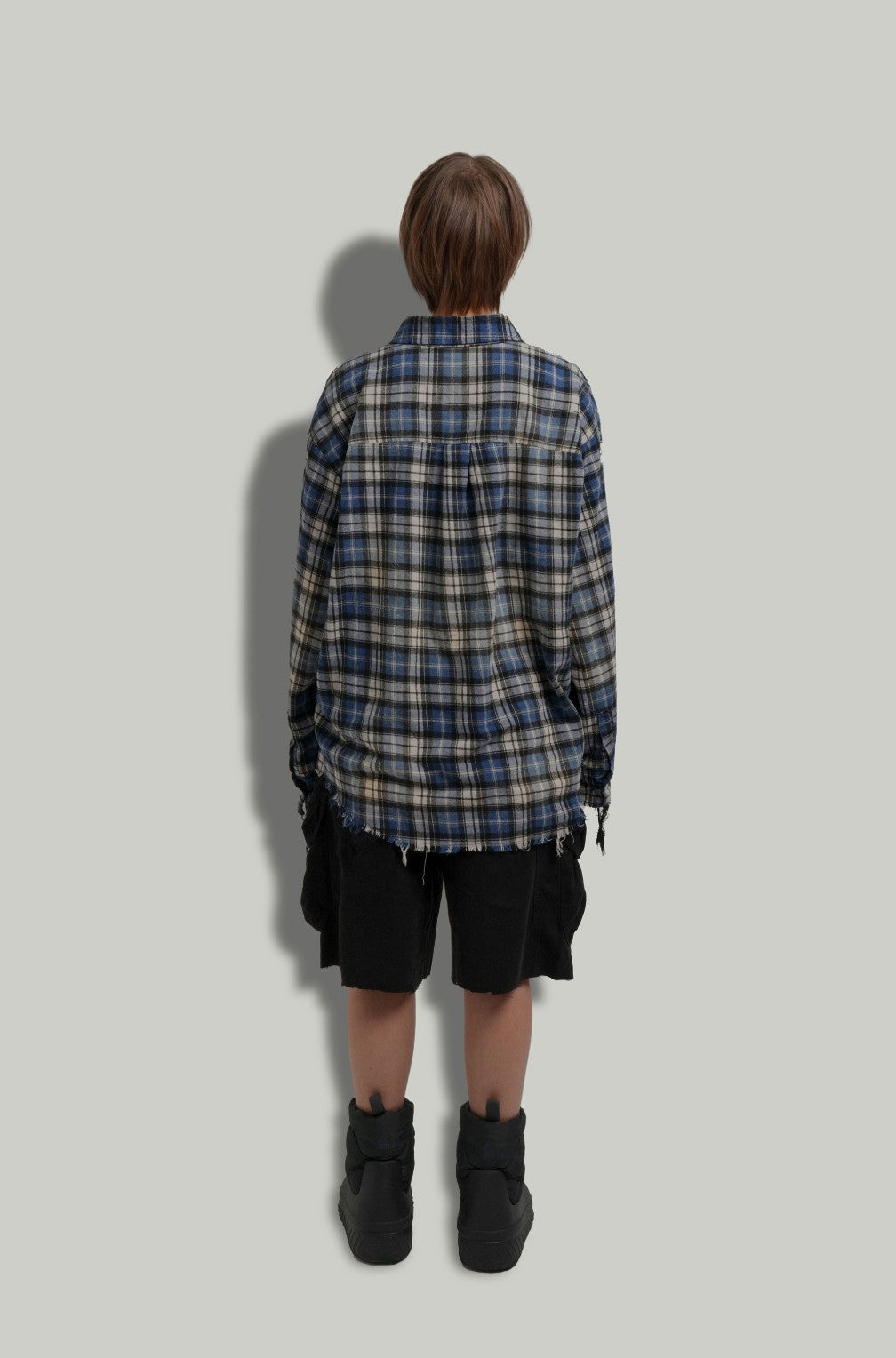 ★[THE BOYZ Younghoon Worn] 【GRAILZ】BLEACHED PLAID SHIRTS [BLUE]