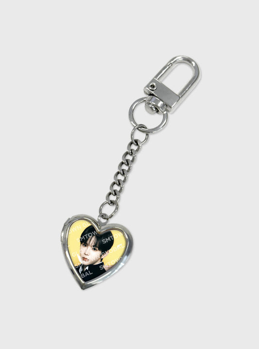MIRROR KEY HOLDER - RIIZE 'HUG' SPECIAL MD