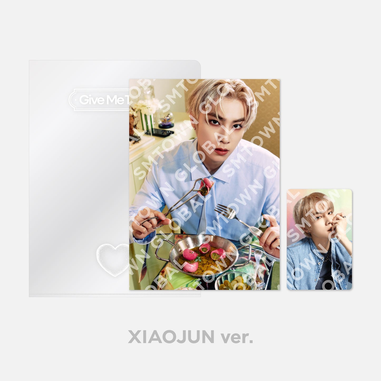POSTCARD + HOLOGRAM PHOTO CARD SET - WayV 'Give Me That - The 5th Mini Album' MD