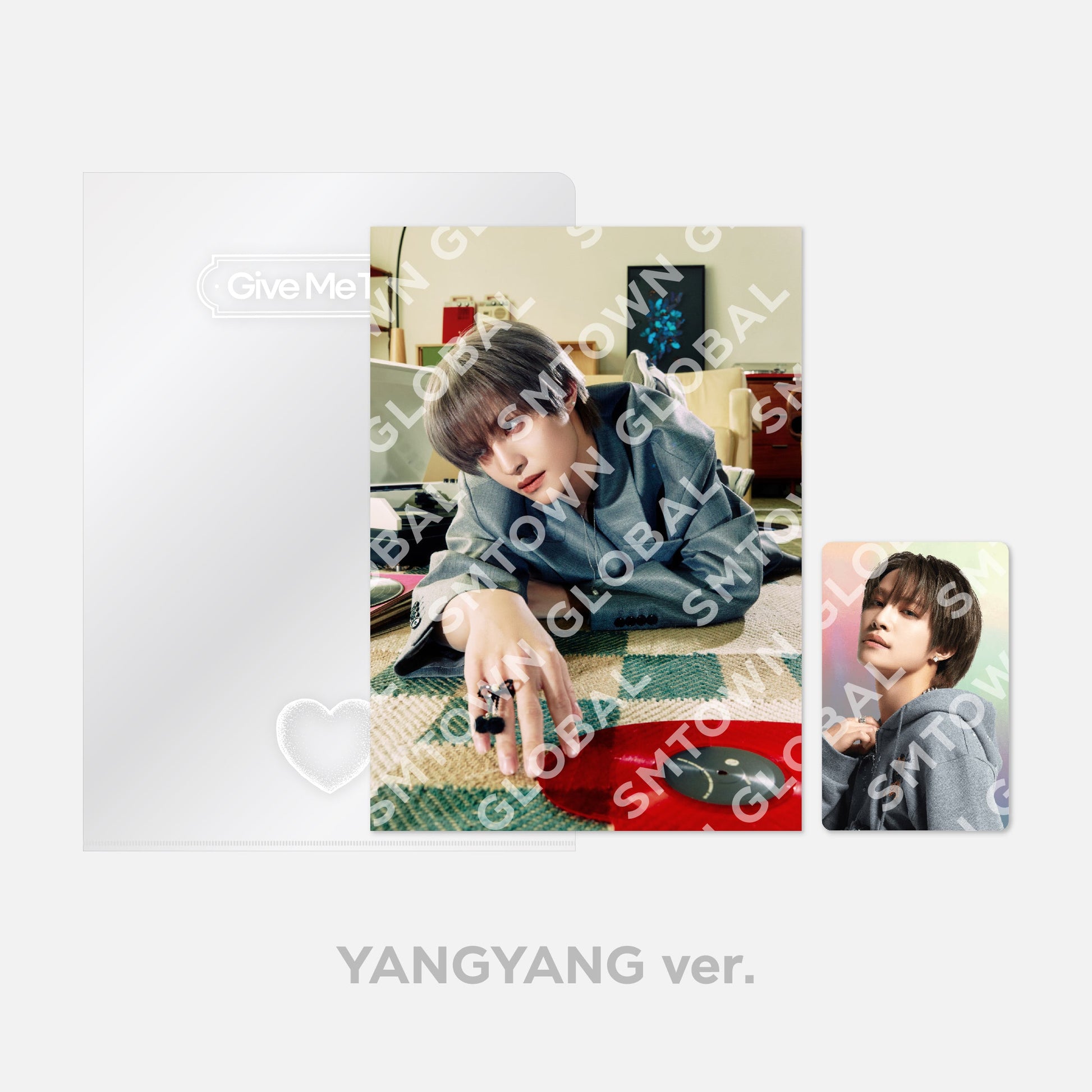 POSTCARD + HOLOGRAM PHOTO CARD SET - WayV 'Give Me That - The 5th Mini Album' MD