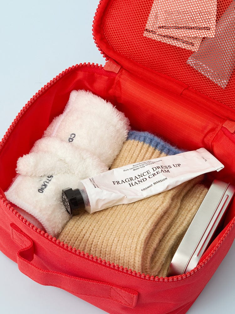 BT21 TATA Basic multi pouch M
