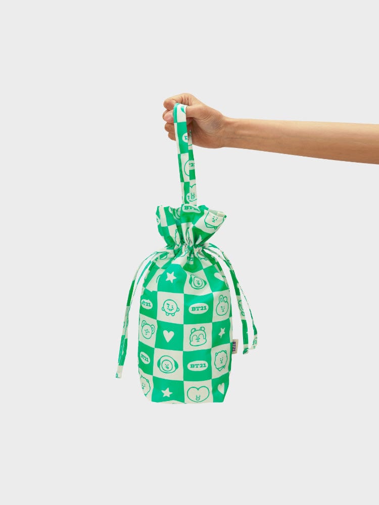 BT21 2023 F/W Travel ACC Green Resizable Bottle Bag