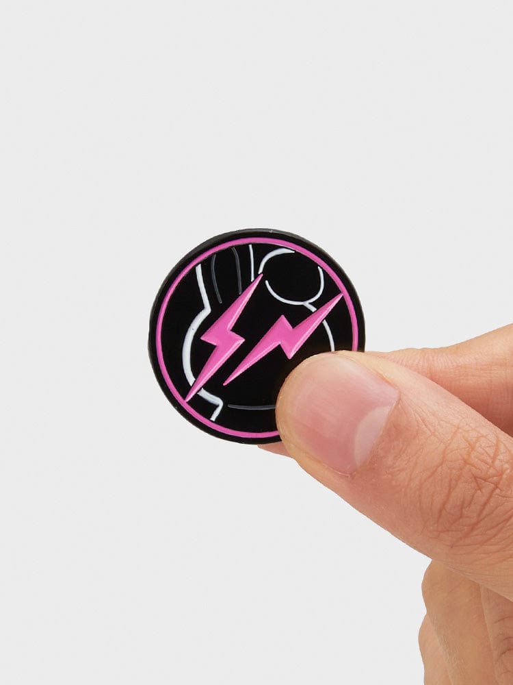 BT21 X FRAGMENT COOKY Metal Badge