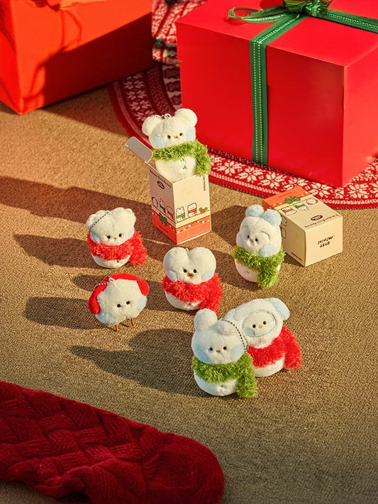 BT21 Mini Mini Mini Petit Holiday Snowman Random Doll Key Ring
