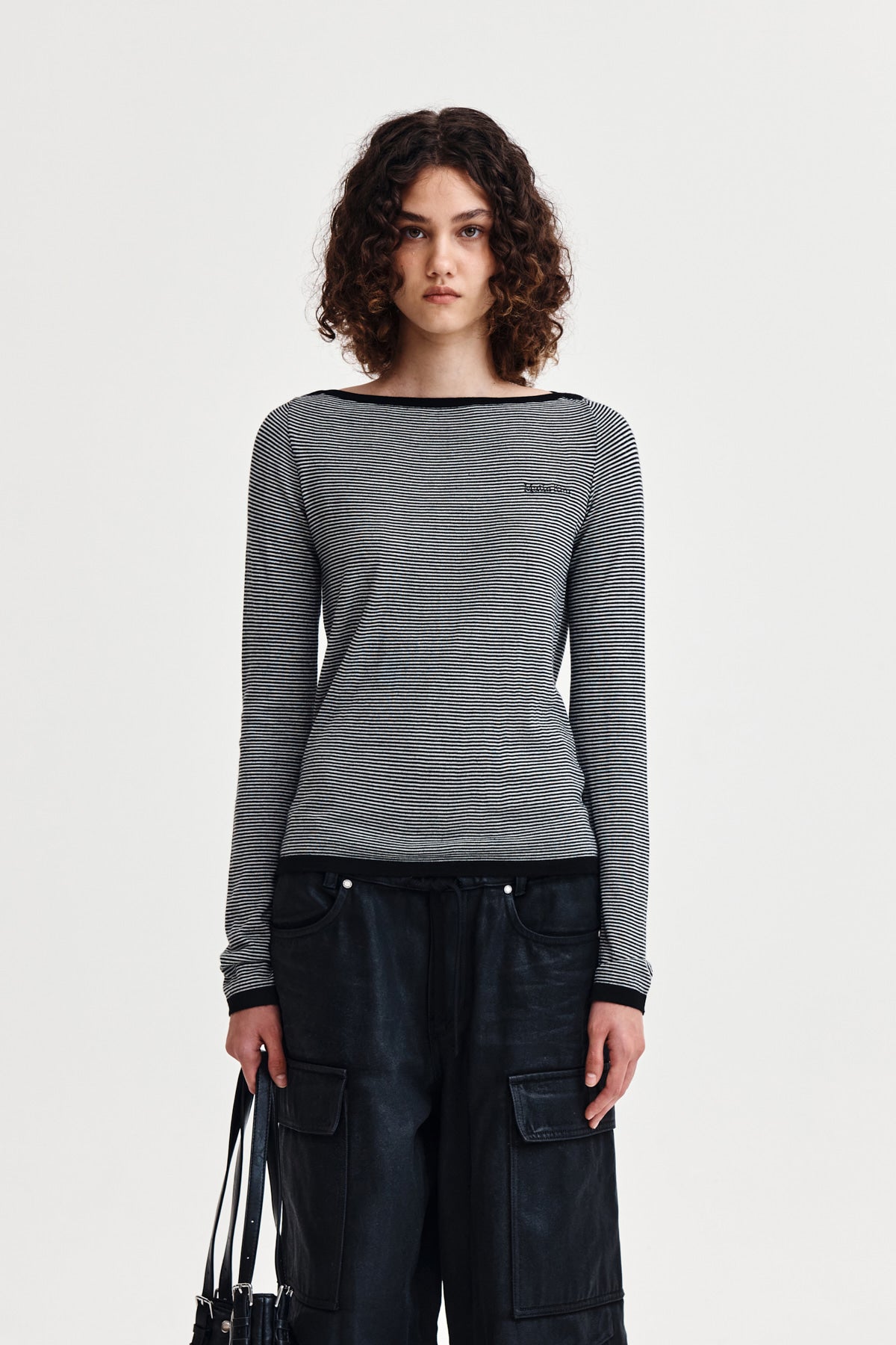 ESSENTIAL BOAT NECK KNIT TOP IN BLACK