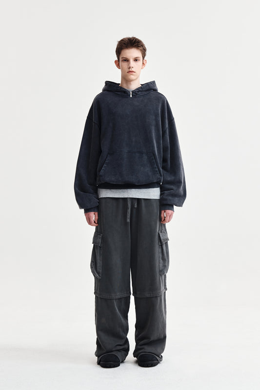 PIGMENT DYED CARGO PANTS FOR MEN IN CHARCOAL