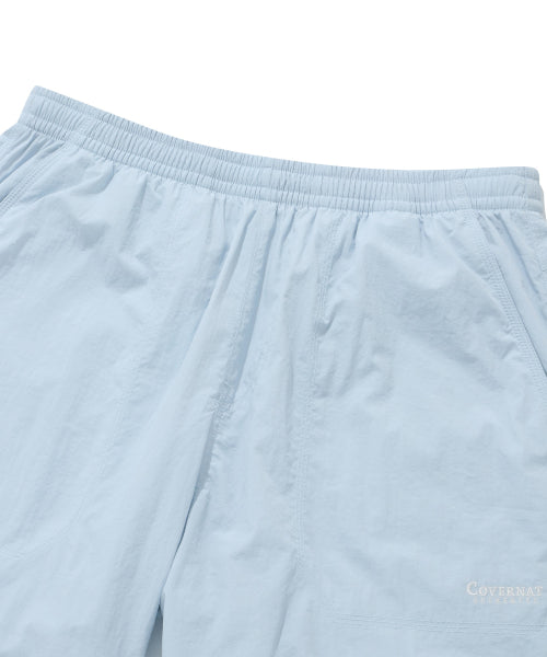 Windbreaker shorts light blue