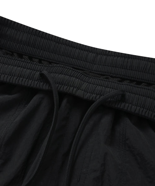 Windbreaker shorts black