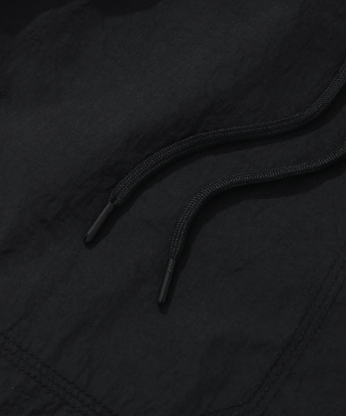 Windbreaker shorts black
