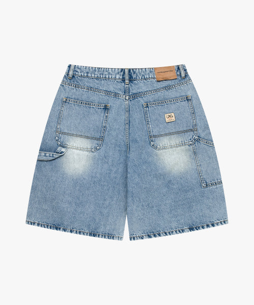 BRUSH WASHED DENIM CARPENTER SHORTS light blue