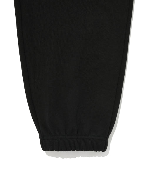 typo graphic sweat pants black