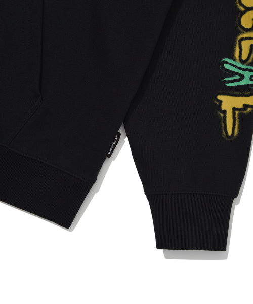 Spray graphic hood black