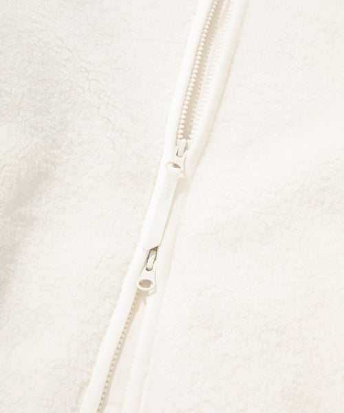 C LOGO COLLARLESS SHERPA JACKET