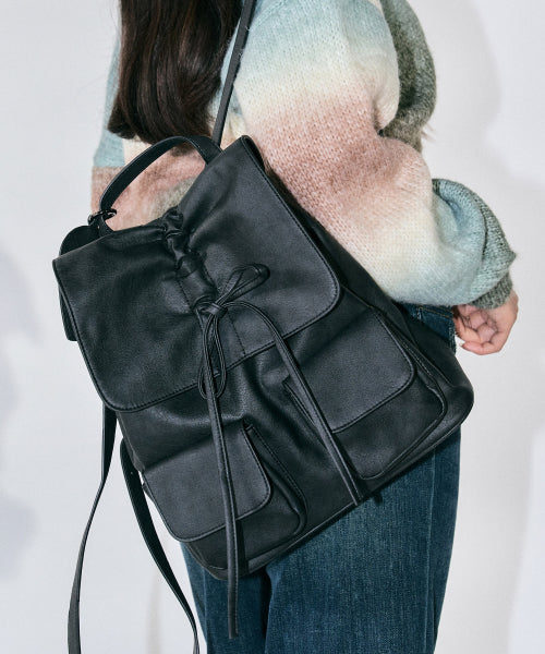 Vegan Leather Shirring Ribbon Backpack [BLACK]
