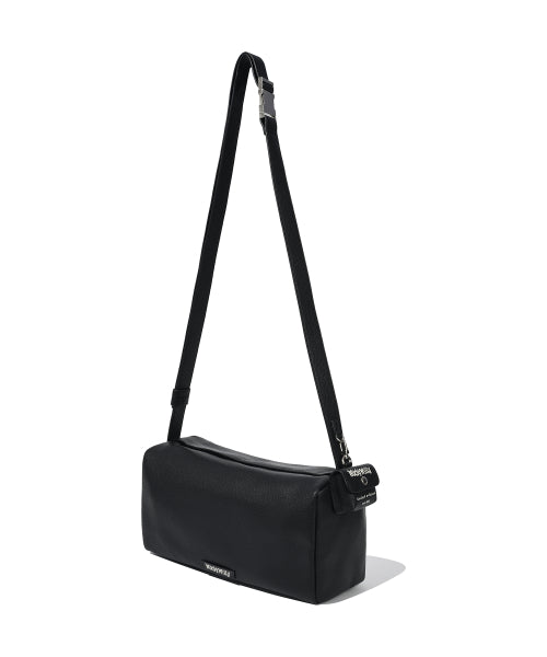 typo square crossback black