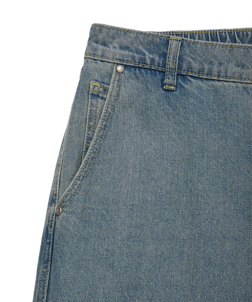 straight denim pants light blue