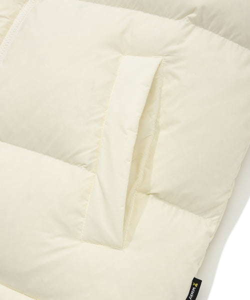 Solid Down Puffin Short Puffer Cream