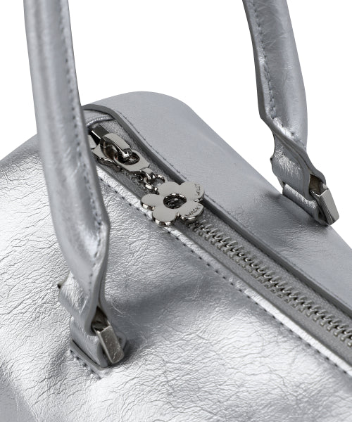 Lily Volume Handle Cylindrical Bag Silver