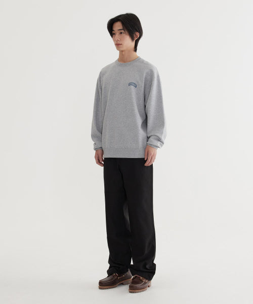 SMALL ARCH LOGO SWEATSHIRT