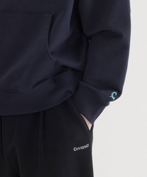 ARCH LOGO DROP-FIT HOODIE