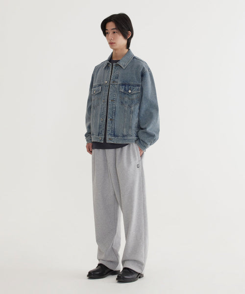 DENIM TRUCKER JACKET