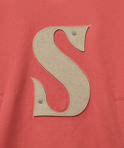 Rivet Applique Pocket Logo Hoodie Pink