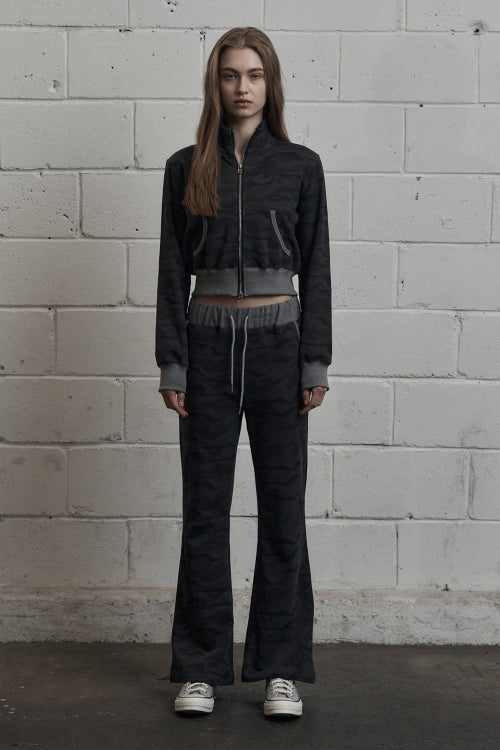 Camo High-Neck Cropped Zip-Up Black