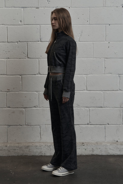 Camo High-Neck Cropped Zip-Up Black