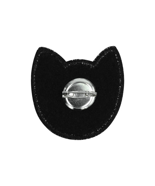 Leo Face Badge Black