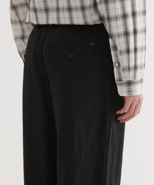 SEMI WIDE-FIT FLUID PANTS