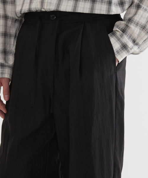 SEMI WIDE-FIT FLUID PANTS