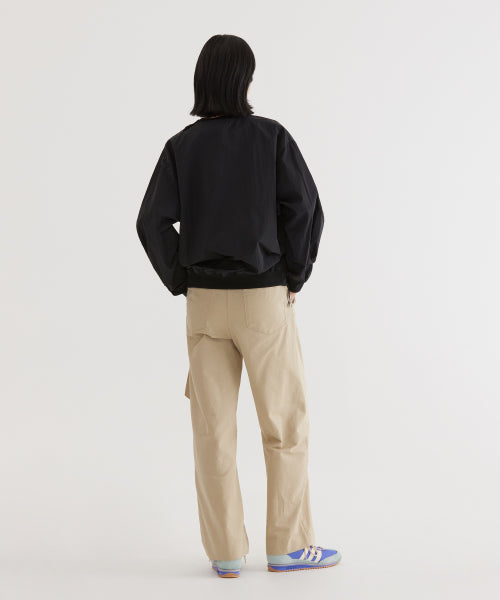 SEMI WIDE-FIT COTTOM BELTED PANTS